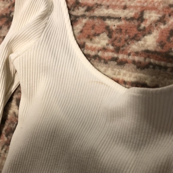 Scoop neck ribbed long sleeve - Picture 3 of 4